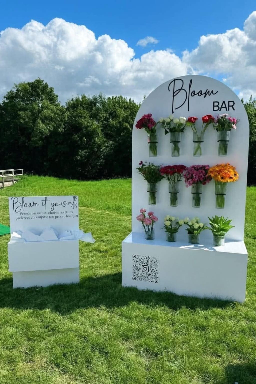 Bloom Bar Nguenda Event avec fleurs fraîches en plein air